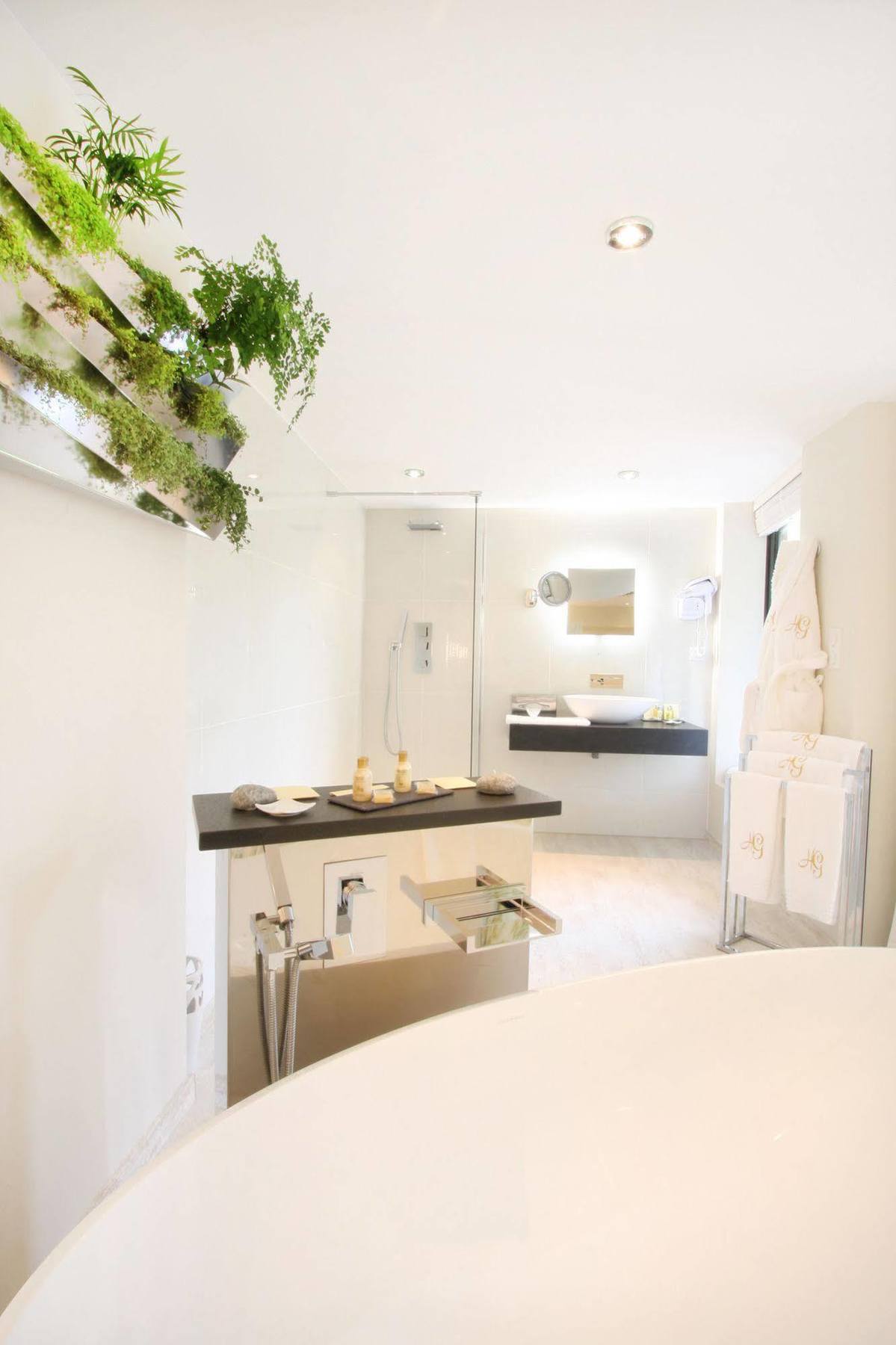 Hotel Les Deux Garcons เอ็ก-ซอง-โพรวองซ์ ภายนอก รูปภาพ