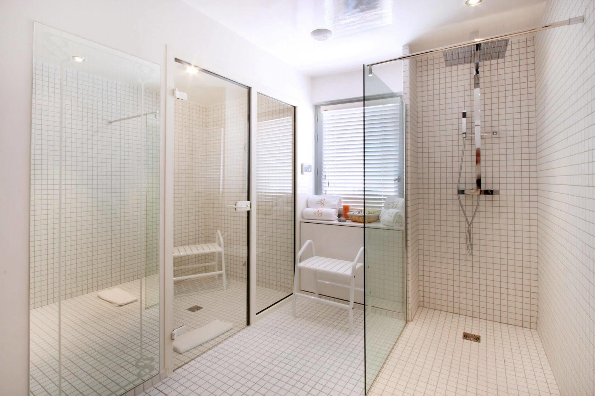 Hotel Les Deux Garcons เอ็ก-ซอง-โพรวองซ์ ภายนอก รูปภาพ