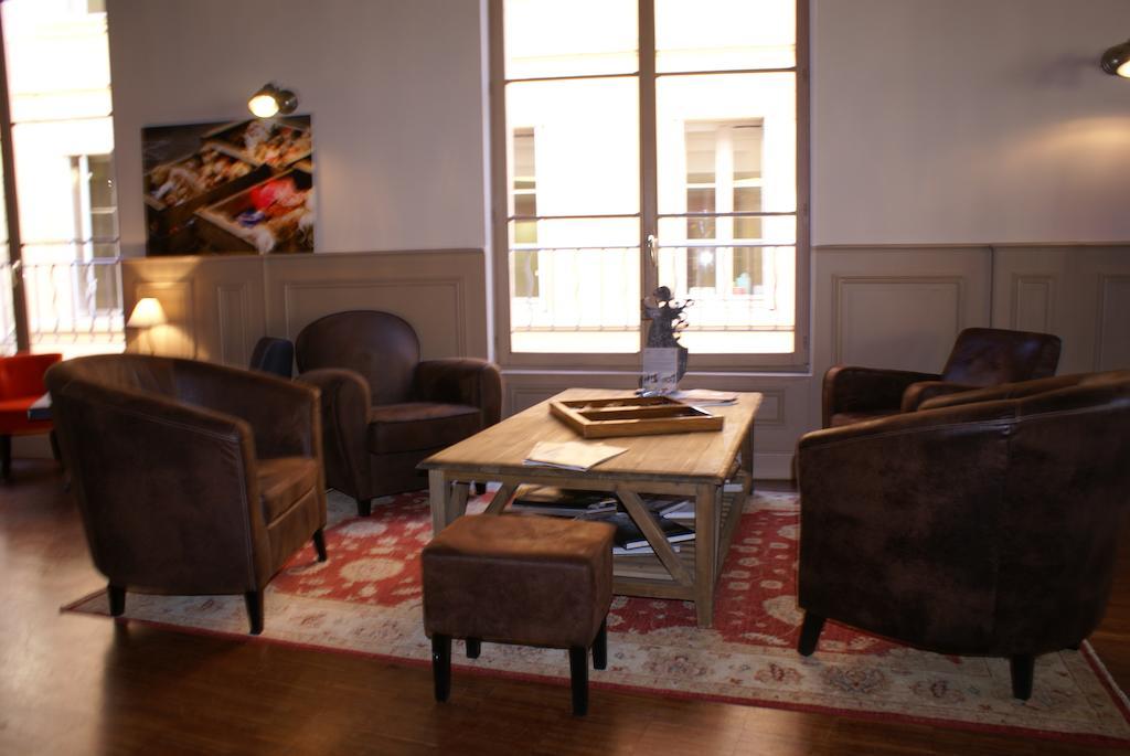 Hotel Les Deux Garcons เอ็ก-ซอง-โพรวองซ์ ภายนอก รูปภาพ